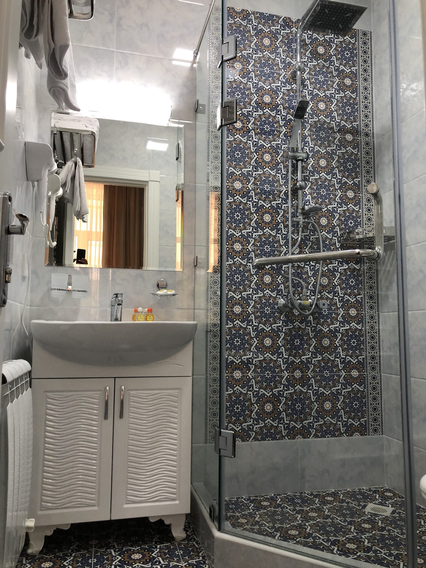 Standard room with one or two beds - Photo 2